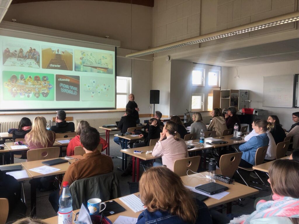 Pädagogischer Tag an der Max-Planck-Realschule zum Thema „Digitale Unterrichtsgestaltung“