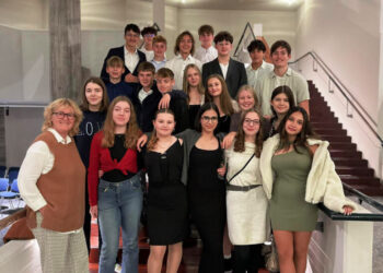 Schüler der 10 b besuchen die Oper „Don Pasquale“ im Badischen Staatstheater Karlsruhe