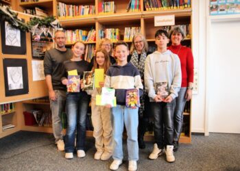 Magische Worte und fesselnde Stimmen – Der Vorlesewettbewerb begeistert!