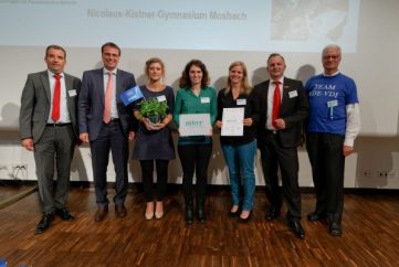 Überreichung des MINT-Siegels Überreichung des MINT-Siegels