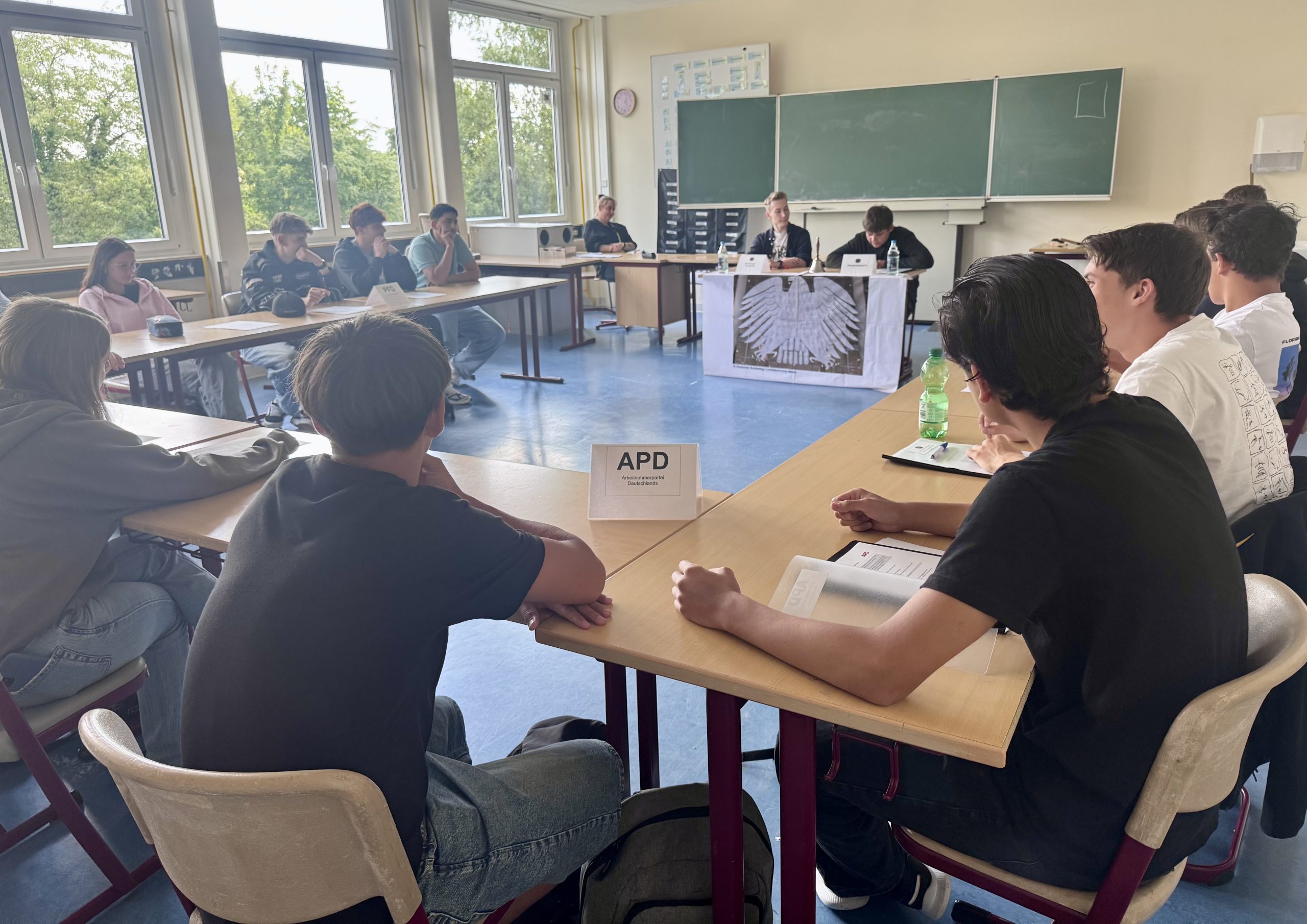 Bundestag an der MPR Der Bundestag macht Schule