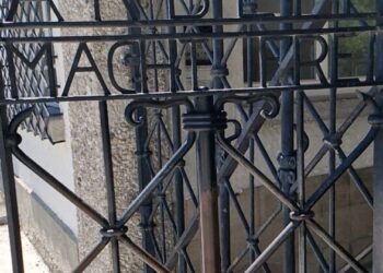KZ Dachau Eingangstür