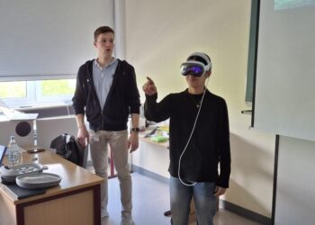 Lebendiger Einblick in Spatial Computing und Hybridwelten.